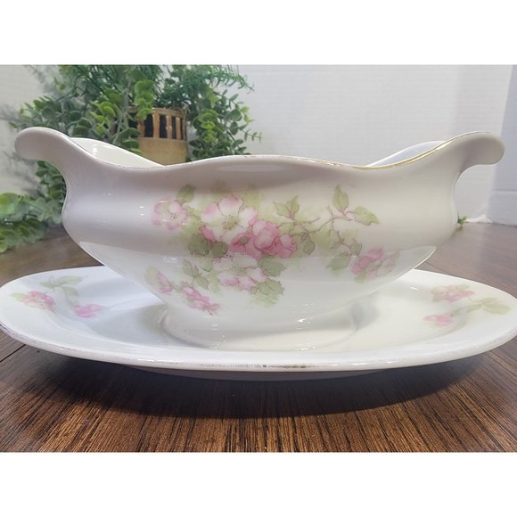 Antique J&C Bavaria Gravy Boat / White Transferware - Picture 1 of 8